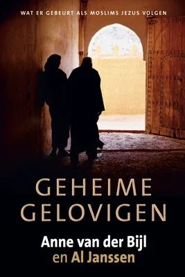 Op = Op Geheime Gelovigen – Anne van der Bijl(In goede staat)