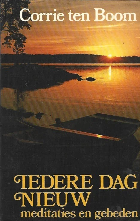 Speciale Aanbieding Iedere dag nieuw : meditaties en gebeden – Corrie ten Boom (Gebonden paperback, 1e druk)