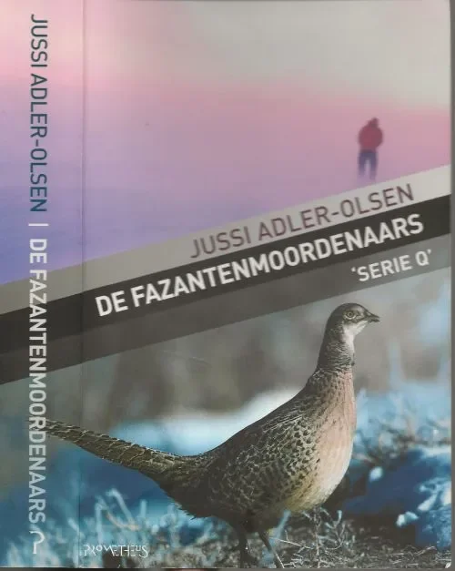 De FazantenmoordenaarsAdler-Olsen, Jussi Omslagontwerp Dog & Ponny Foto auteur Jorg Carstensen Merkproduct