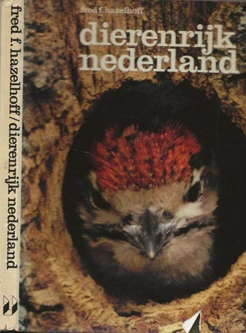 Dierenrijk Nederland Hazelhoff Fred F. Ging na zijn HBS-opleiding naar de Koninklijke Academie voor beeldende kunsten in Den Haag Goedkoop
