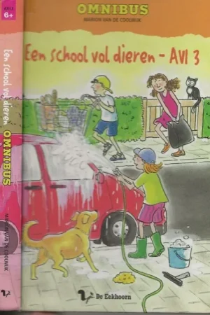 Betaalbaar Een school vol dieren Omnibus 3 boeken in een Band De dierendief Klussen voor dieren Dieren in het NieuwsCoolwijk, Marion van de Met Tekeningen van Saskia Halfmouw