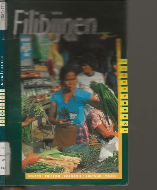 FilipijnenErik Heijmans foto Omslag Verkoopster van kousenband en cola op de markt van Hoilo [Panay Laatste Kans