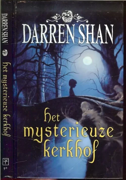 Uitverkoop Het mysterieuze Kerkhof Koyasan en Maiko wonen in een dorp met een groot kerkhof