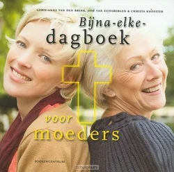 BIJNA-ELKE-DAGBOEK VOOR MOEDERS Dagaanbieding