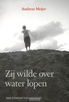 ZIJ WILDE OVER WATER LOPEN Hoge Kwaliteit