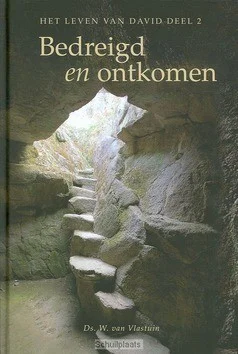 Koop Online BEDREIGD EN ONTKOMEN
