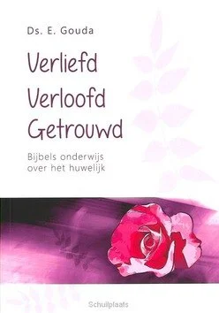 Bestel Nu VERLIEFD VERLOOFD GETROUWD